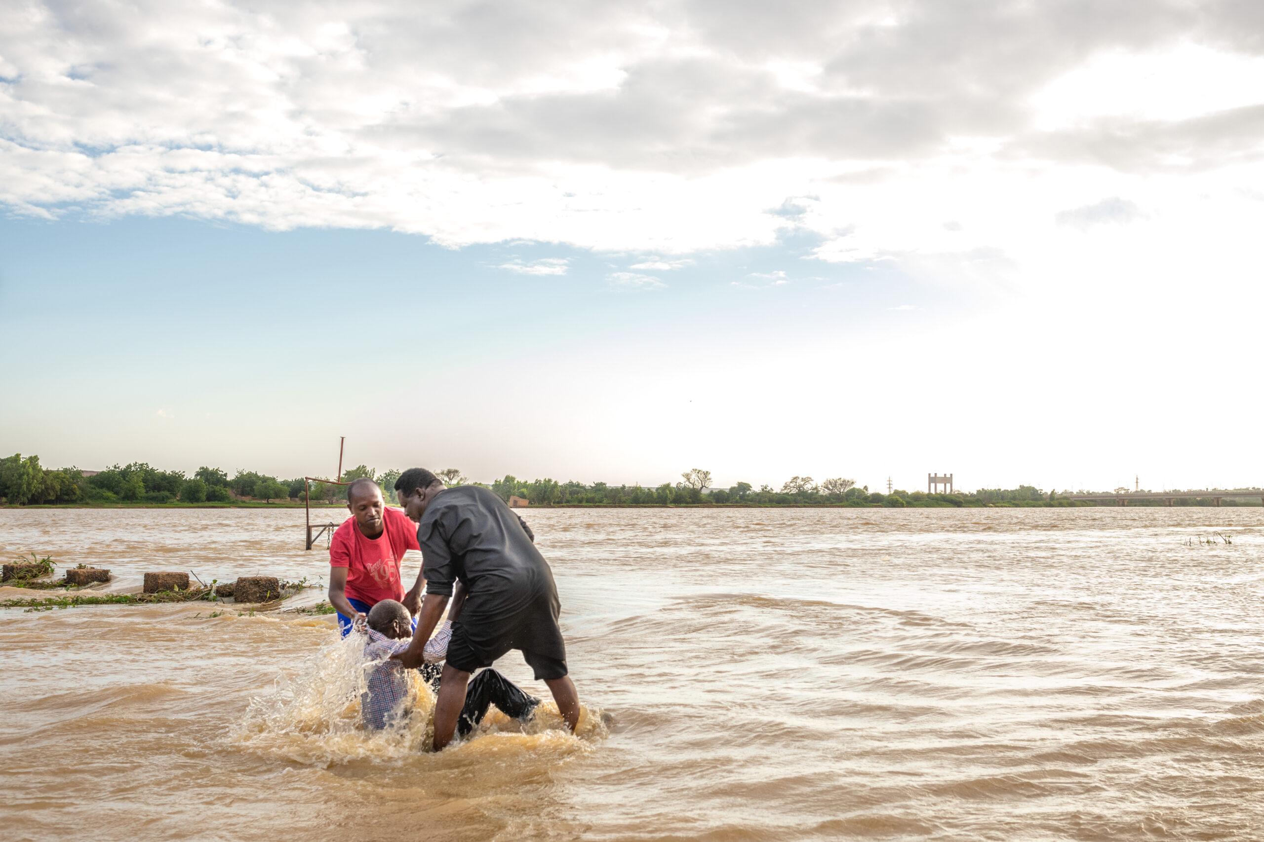 What It Takes to Lead Violent “Sauls” to Christ Baptism in Africa